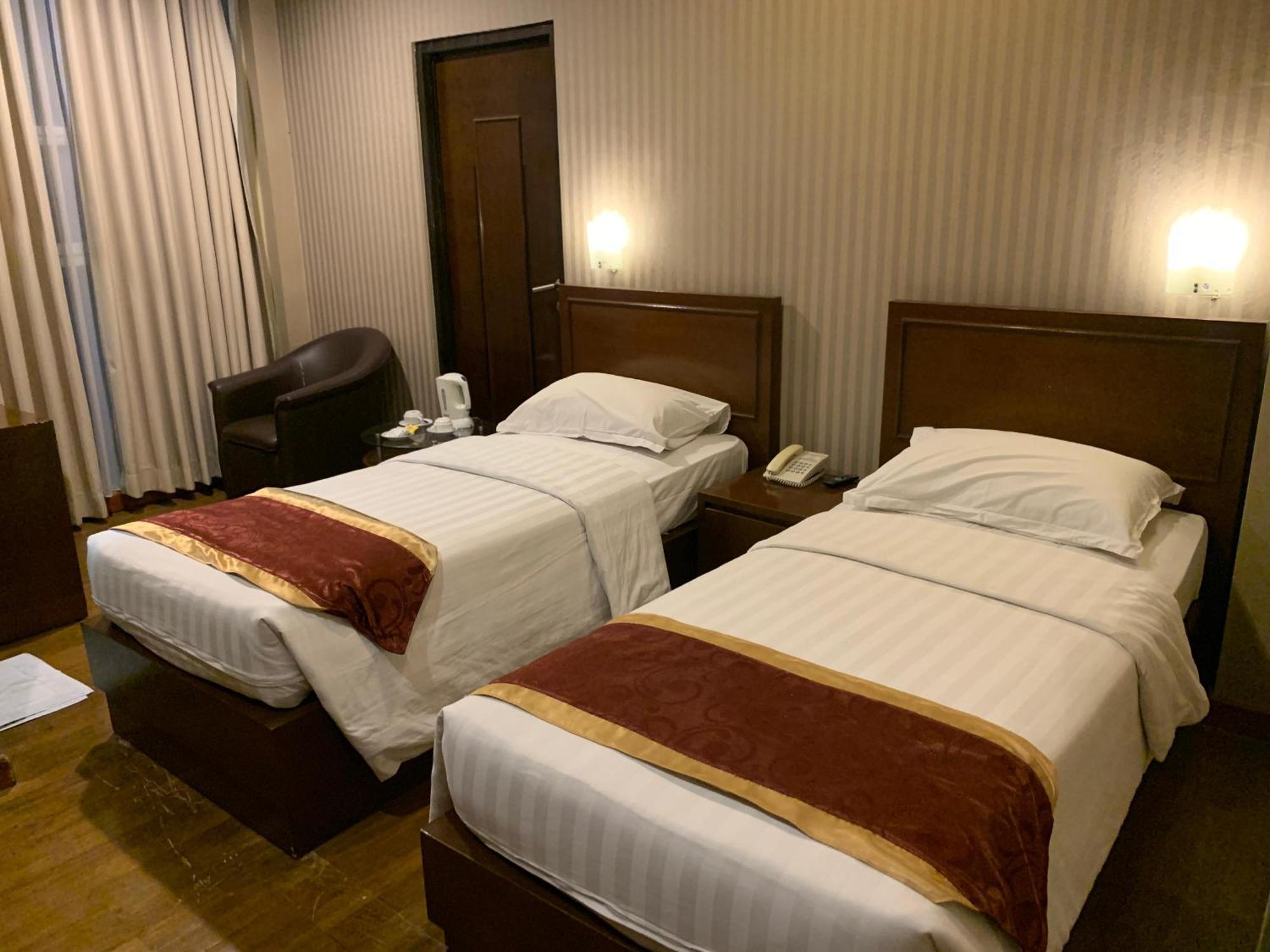 Enhaii Hotel 万隆 外观 照片