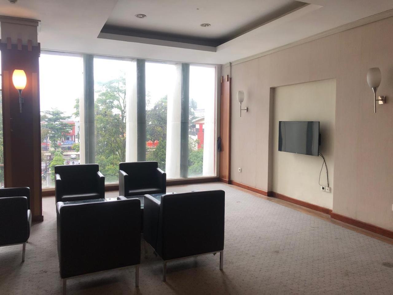 Enhaii Hotel 万隆 外观 照片